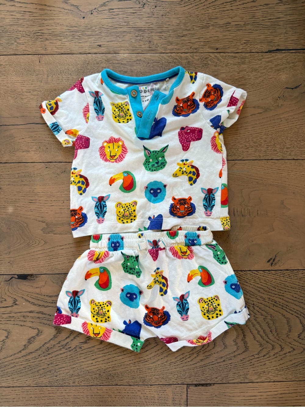 Baby Boden Colorful Jungle Animal Print Shirt & Shorts Set 6–9M